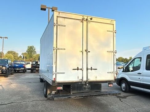 Used 2020 Chevrolet Express 3500 Extended w/ Power Convenience Package RWD image 5