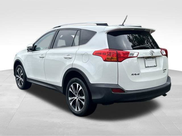 Used 2015 Toyota RAV4 Limited w/ Technology Package AWD/4WD image 3