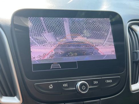 Used 2023 Chevrolet Malibu LS image 16