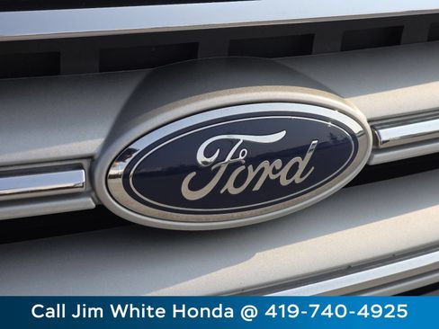 Used 2019 Ford Escape Titanium AWD/4WD image 10