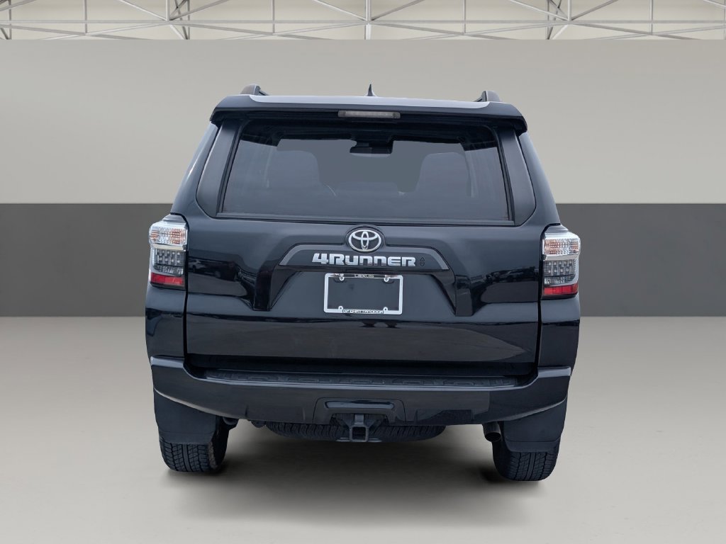 Used 2023 Toyota 4Runner SR5 Premium w/ Moonroof Package RWD image 11