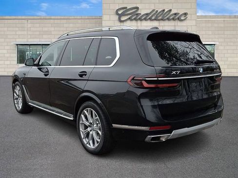 Used 2025 BMW X7 xDrive40i image 4