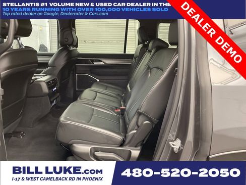 New 2025 Jeep Wagoneer image 19