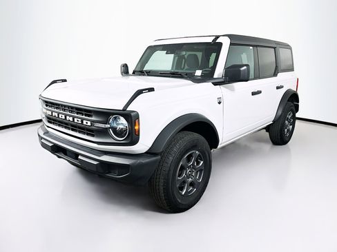 Used 2025 Ford Bronco Big Bend AWD/4WD image 3