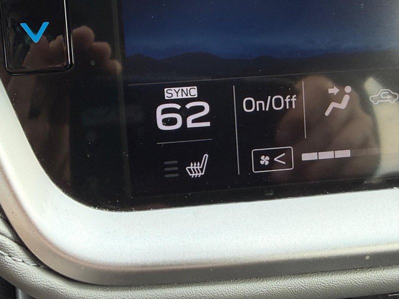 Used 2022 Subaru Outback Premium AWD/4WD image 23