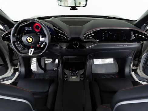 Used 2024 Ferrari Purosangue AWD/4WD image 33