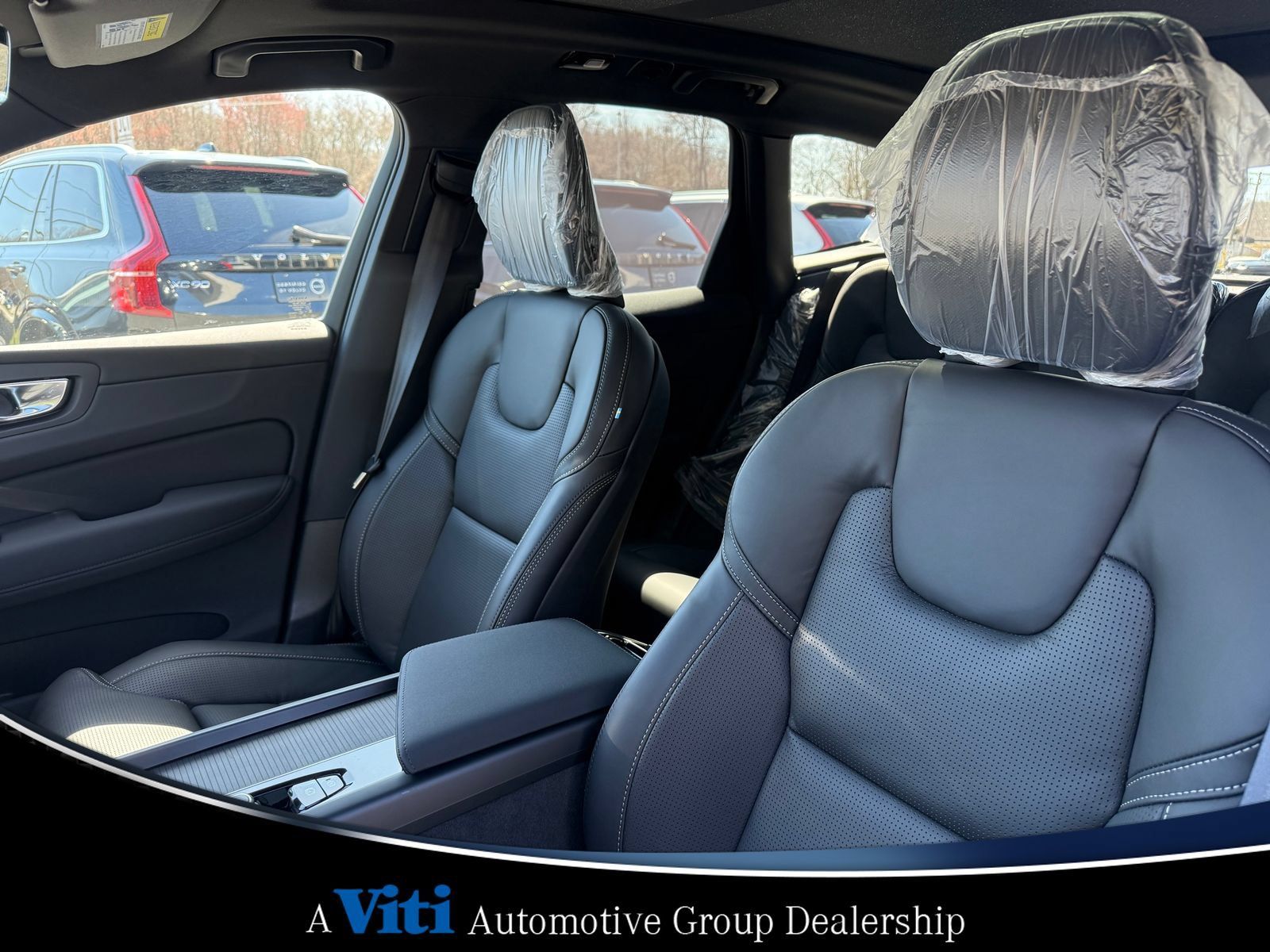 Used 2026 Volvo XC60 B5 Ultra w/ Protection Package Premier AWD/4WD image 13