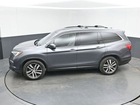 Used 2016 Honda Pilot Touring image 20