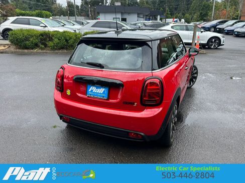 Used 2024 MINI Cooper SE FWD image 8