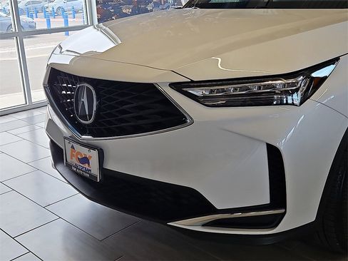 New 2026 Acura MDX FWD image 2