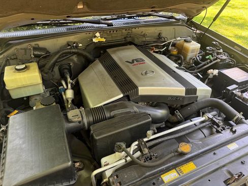 Used 2000 Lexus LX 470 4WD image 49