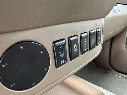 Used 2016 Nissan Frontier SV w/ SV Value Truck Package image 26