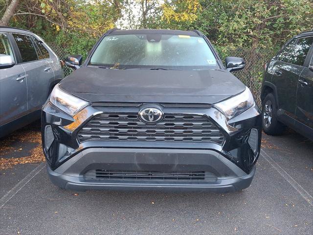 Certified 2025 Toyota RAV4 LE AWD/4WD image 3