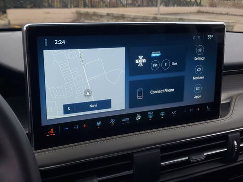 Certified 2023 Lincoln Corsair AWD w/ Equipment Group 101A image 16