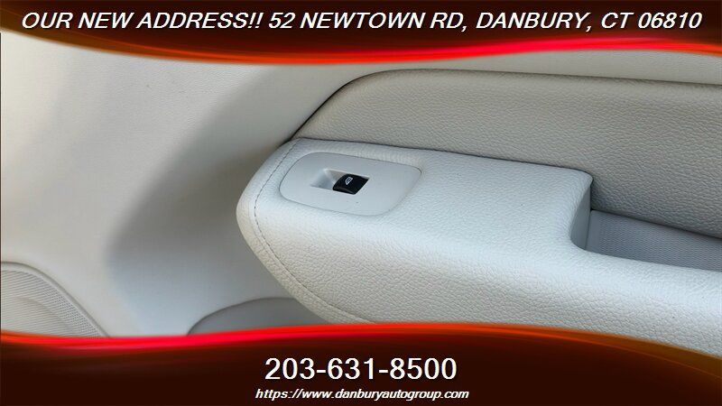 Used 2019 Volvo XC60 T6 Momentum w/ Premium Package AWD/4WD image 19