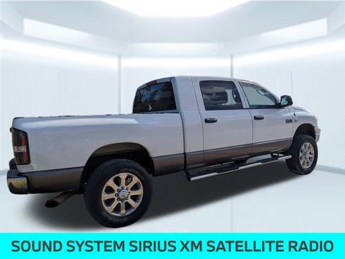 Used 2007 Dodge Ram 2500 Truck SLT image 4