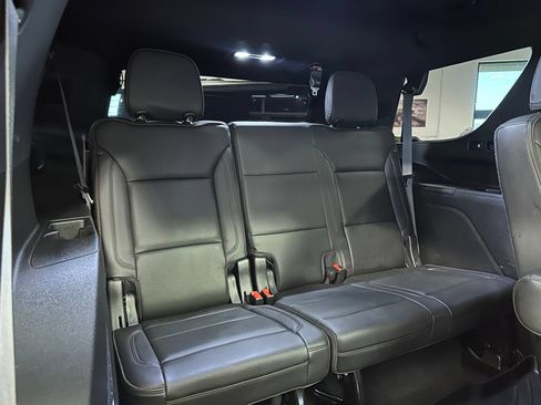 Used 2021 Chevrolet Tahoe High Country w/ Premium Package AWD/4WD image 47