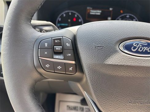 New 2025 Ford Transit 250 148 Medium Roof image 18