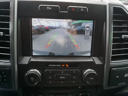 Used 2019 Ford F150 XLT w/ Equipment Group 302A Luxury AWD/4WD image 24