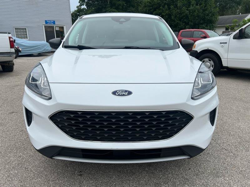 Used 2022 Ford Escape SE w/ Cold Weather Package AWD/4WD image 3