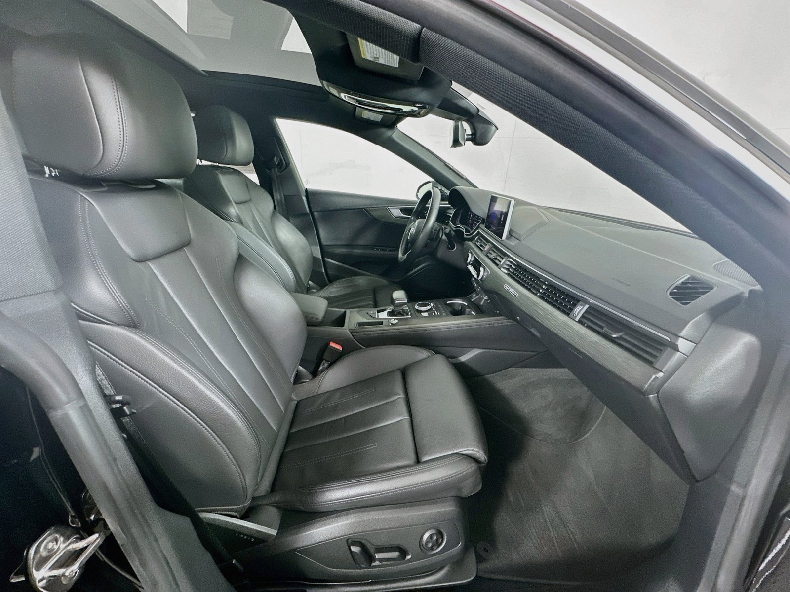 Used 2019 Audi A5 2.0T Premium Plus w/ Premium Plus AWD/4WD image 29