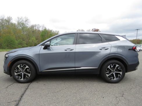 Used 2023 Kia Sportage EX FWD image 8