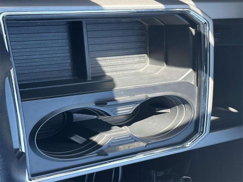 Used 2022 Ford F250 Lariat w/ Tremor Off-Road Package image 17