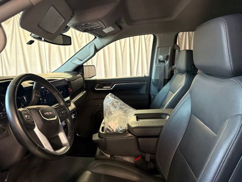 Used 2025 GMC Sierra 1500 SLT RWD image 22