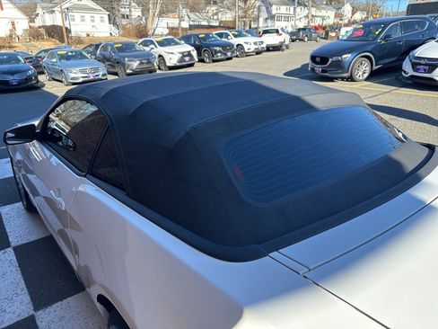 Used 2013 Ford Mustang Premium image 42