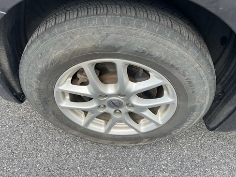 Used 2021 Chrysler Pacifica Touring-L w/ Uconnect Theater Family Group FWD image 14