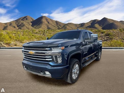 Used 2020 Chevrolet Silverado 3500 High Country w/ Technology Package AWD/4WD image 2