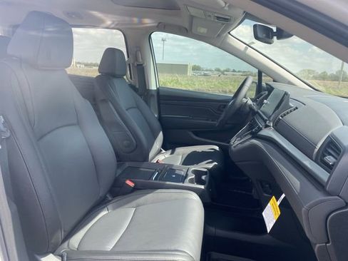 New 2026 Honda Odyssey EX-L image 14