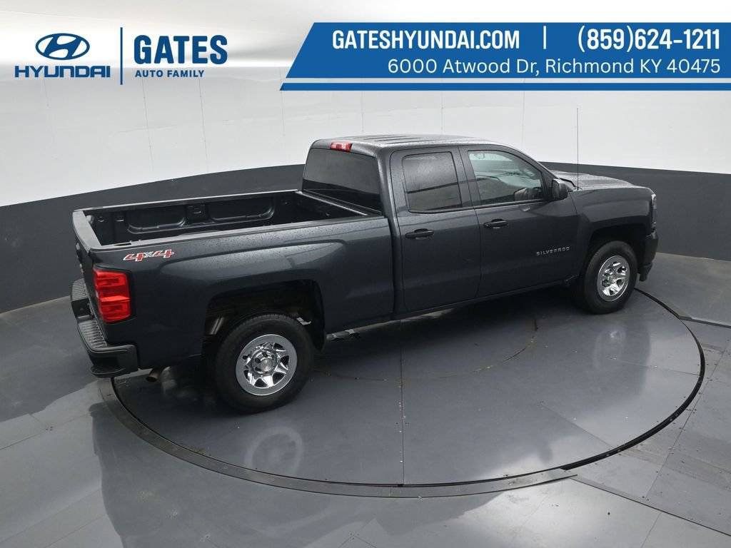 Used 2017 Chevrolet Silverado 1500 W/T AWD/4WD image 41