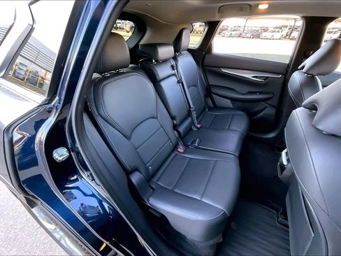 Used 2023 INFINITI QX50 Luxe image 19