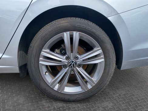 Used 2022 Volkswagen Jetta SE FWD image 25