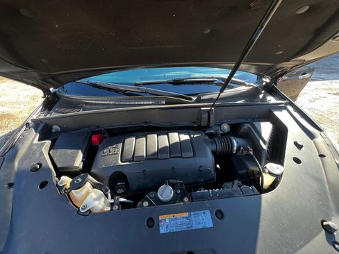 Used 2017 Chevrolet Traverse LS image 20