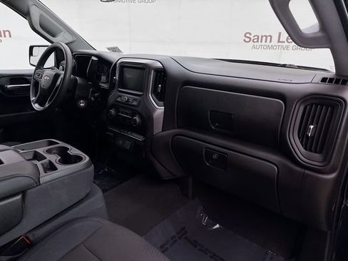 Used 2020 Chevrolet Silverado 1500 Custom w/ Custom Value Package image 29