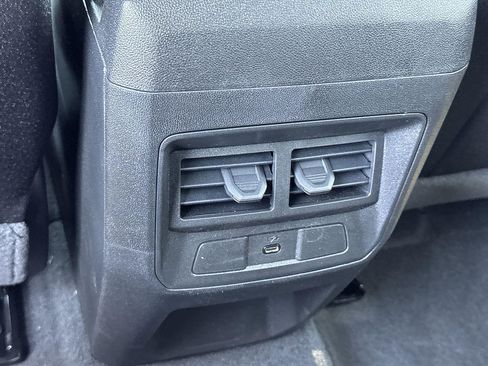 New 2026 GMC Canyon Elevation w/ LPO, Black Badging Package RWD image 24