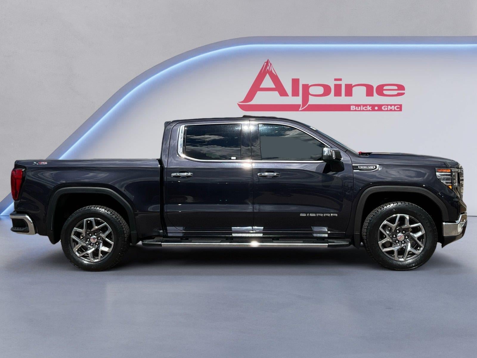 Certified 2024 GMC Sierra 1500 SLT w/ SLT Premium Plus Package AWD/4WD image 6