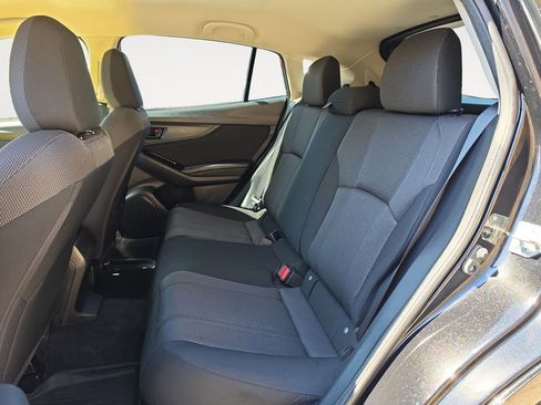 Used 2019 Subaru Impreza 2.0i Premium image 13