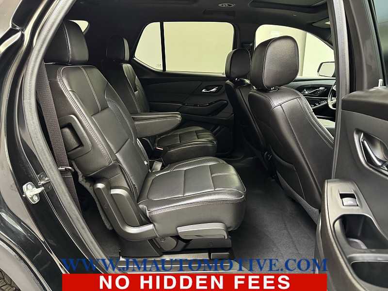 Used 2024 Chevrolet Traverse RS AWD/4WD image 21
