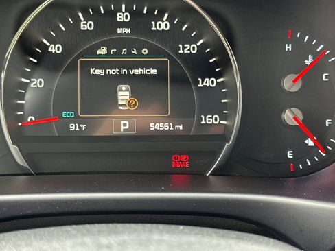 Used 2017 Kia Sorento SX AWD/4WD image 35