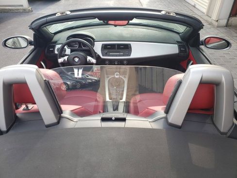 Used 2008 BMW Z4 3.0si image 23