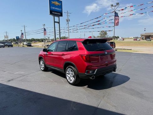Used 2024 Honda Passport EX-L image 3