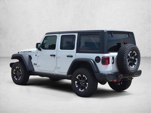 Used 2025 Jeep Wrangler Unlimited Rubicon AWD/4WD image 7
