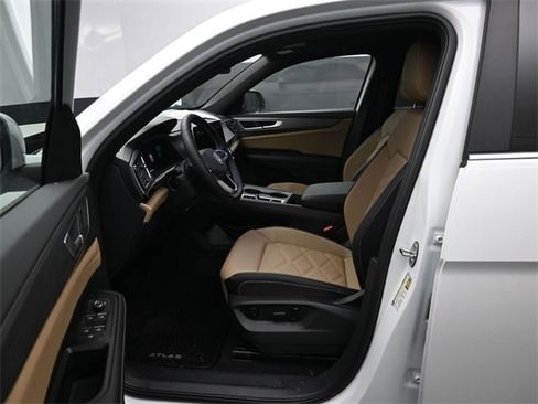 New 2026 Volkswagen Atlas Cross Sport SE image 9