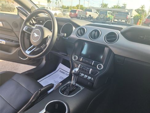 Certified 2020 Ford Mustang Premium image 22