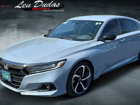 Used 2022 Honda Accord Sport image 2