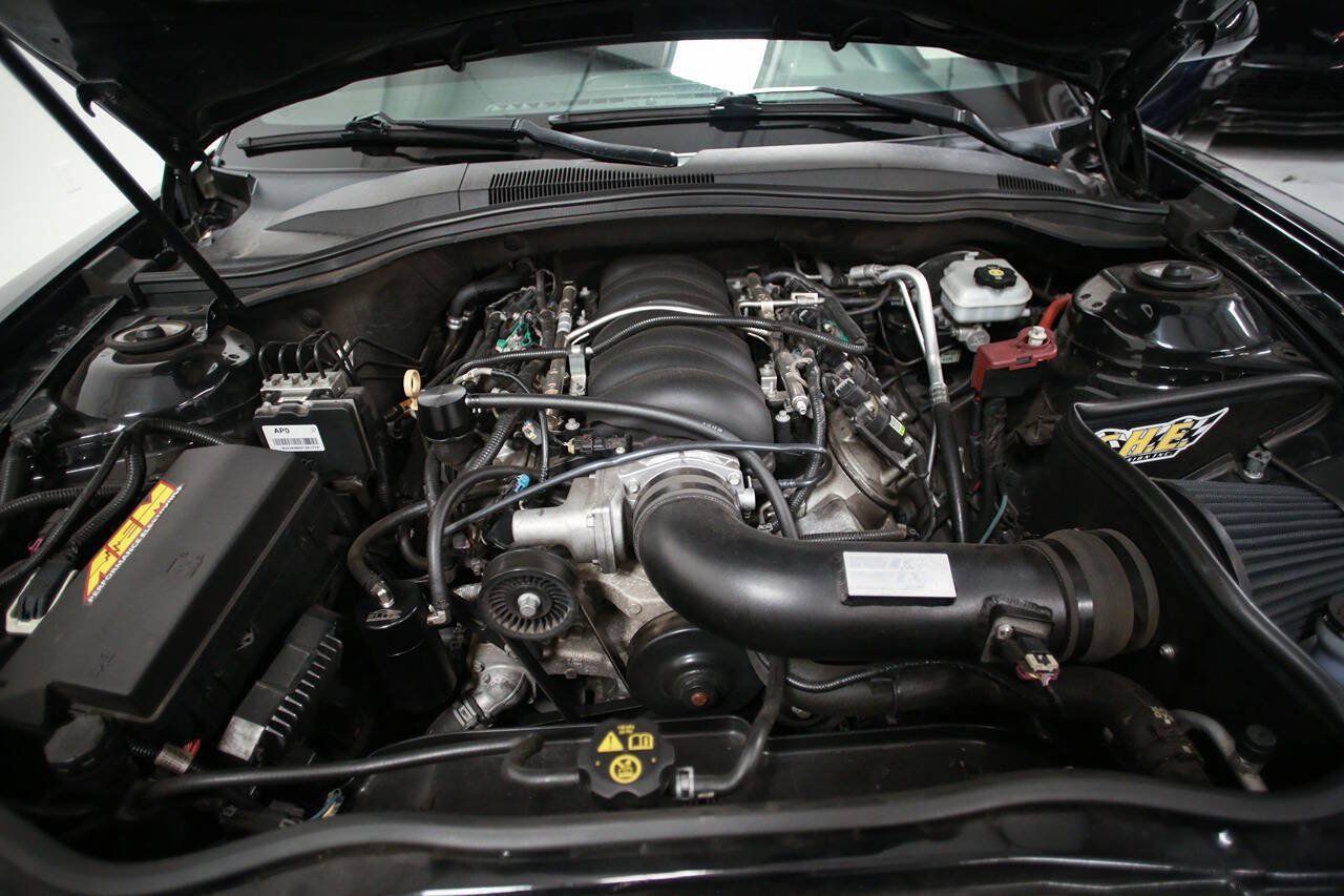 Used 2014 Chevrolet Camaro SS w/ RS Package RWD image 19