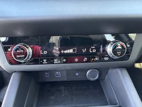 New 2025 Mitsubishi Outlander SE AWD/4WD image 29